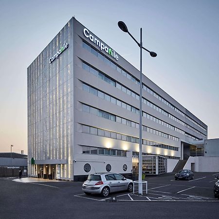 Radisson Hotel Paris Le Bourget Bagian luar foto