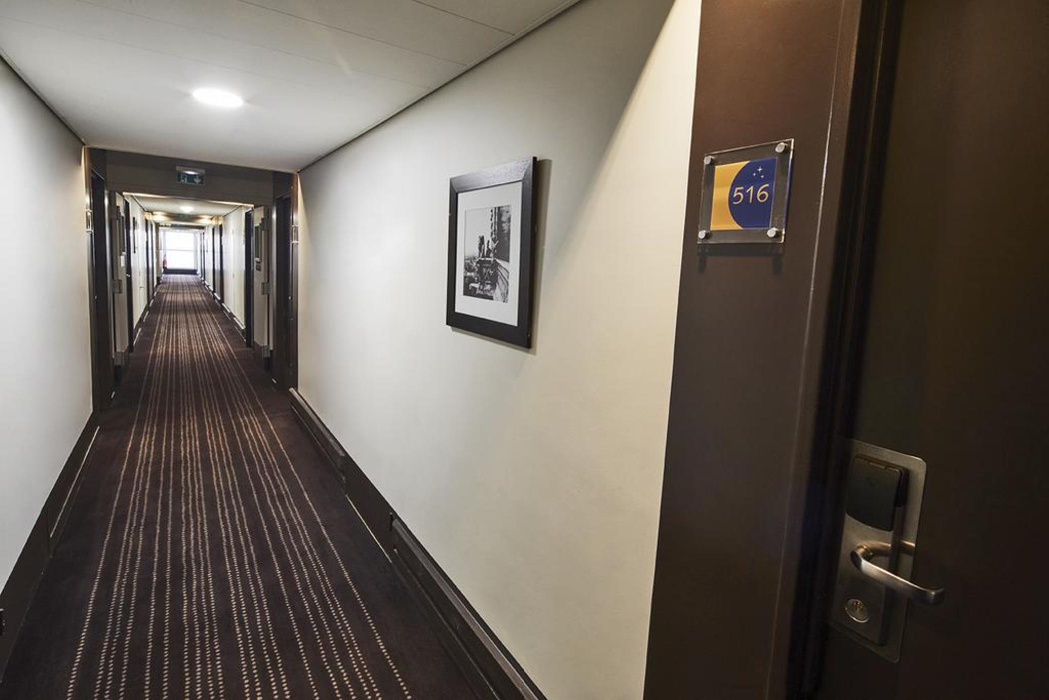 Radisson Hotel Paris Le Bourget Bagian luar foto